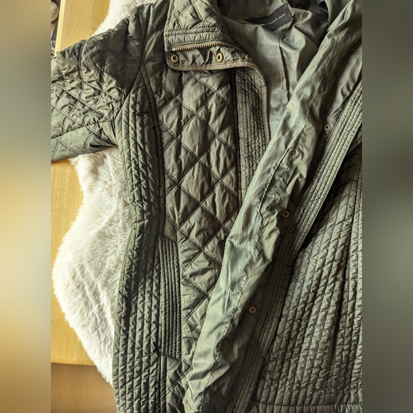 Hunter Green Quilted Puffer Jacket Equestrian Style - Picture 2 of 6